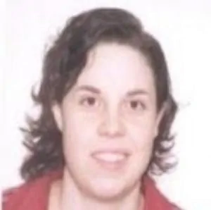 Elena Serrano. Autora "اضطراب الشخصية الحدية مروي بصيغة المتكلم"