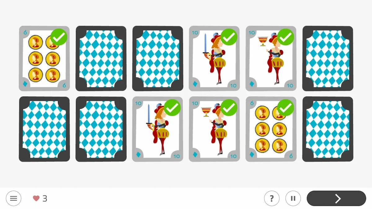 Interface de memória NeuronUP com tabuleiro de cartas: algumas com fantasias e duas com verificação verde.
