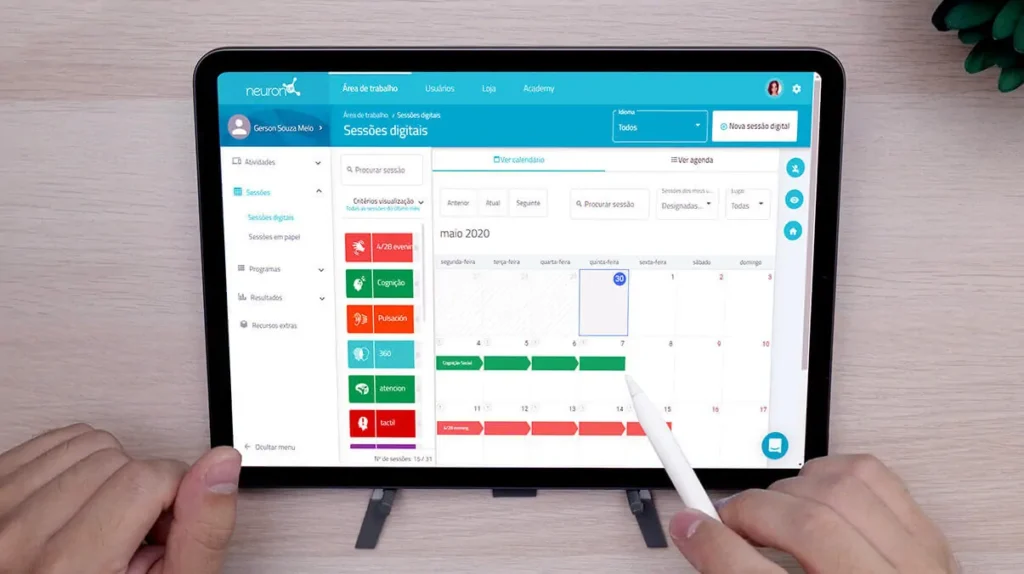 a ferramenta permite criar, programar e planejar todas as sessões com antecedência