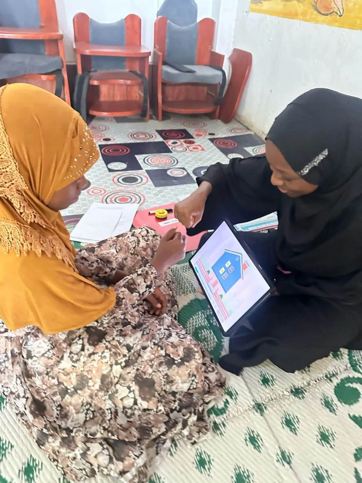 Neurorehabilitation in Sansibar mit NeuronUP und der Stiftung PsicoNED