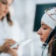 Neuromodulation des Schlafs in der Neurorehabilitation: Nichtinvasive Techniken zur kognitiven Stimulation.