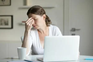 Burnout-Syndrom und exekutive Funktionen: Evidenz und Intervention aus Sicht der klinischen Neuropsychologie.