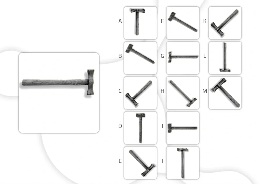 Grille d'outils métalliques avec une pièce centrale large ressemblant à un marteau, pour des fiches de gnosies d'objets identiques