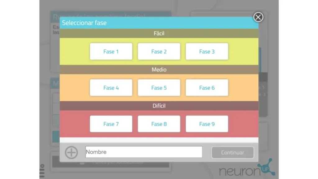 Interface de NeuronUP avec sélection des phases de difficulté : Facile, Moyen et Difficile, avec trois phases par niveau, champ pour le nom et bouton Continuer.