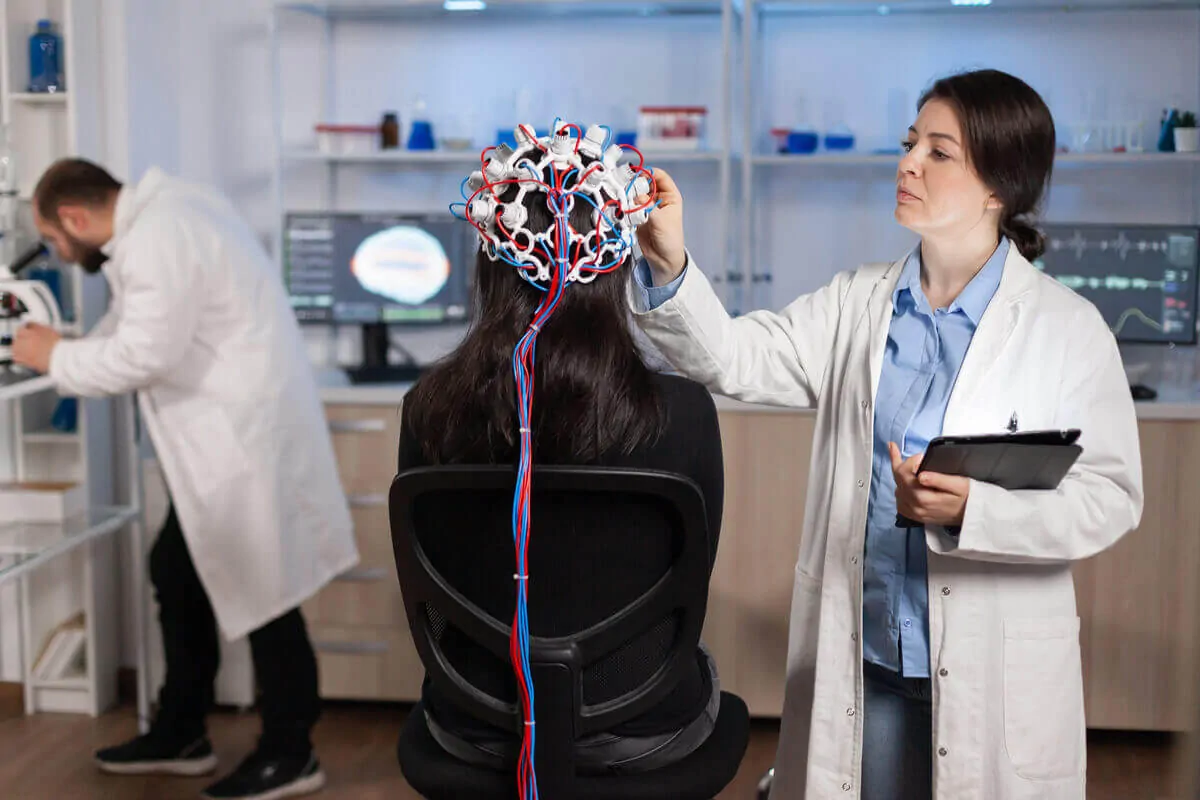 Una breve neuropsicologia dell'autoritarismo