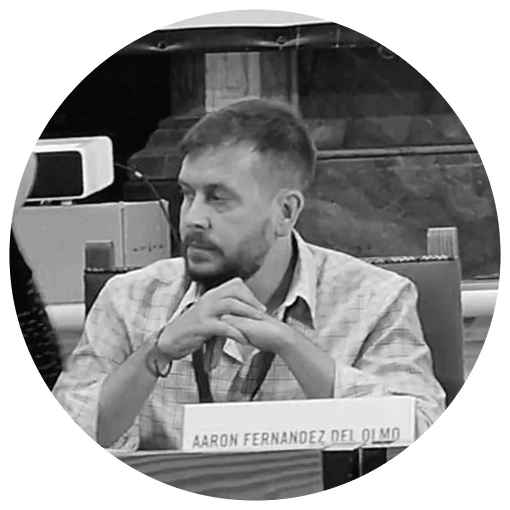 El neuropsicologo clínico Aaron F. Del Olmo imparte una ponencia sobre neurodesarrollo y redes cerebrales